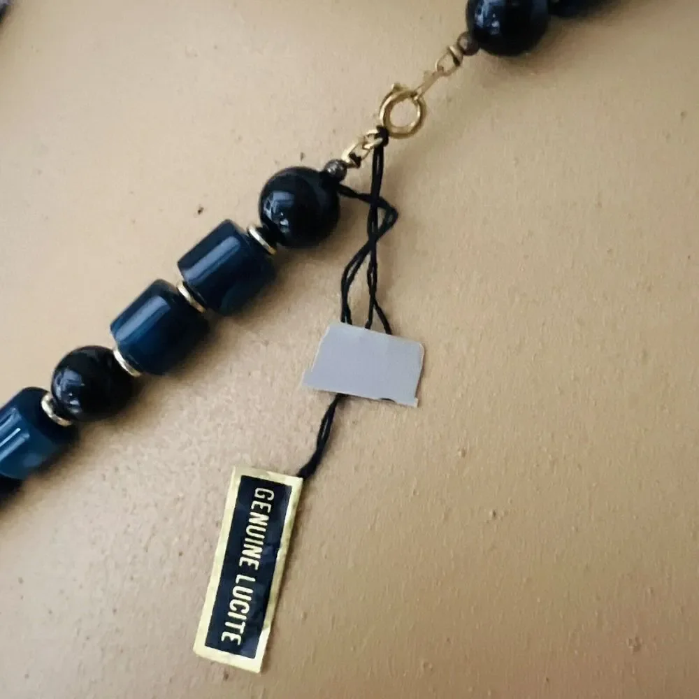 Vintage Lucite Necklace Black Blue  Marbled Chunky Beads Gold Swirl BEAUTIFUL